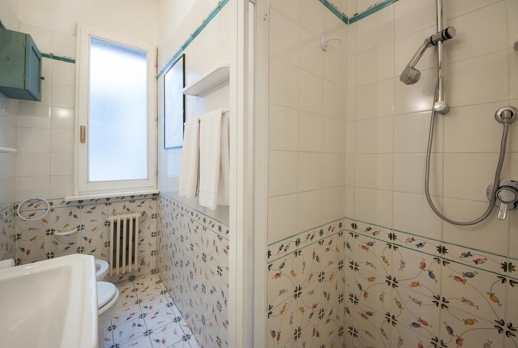 Ponte Vecchio Terrace Apartman Firenze Szoba fotó