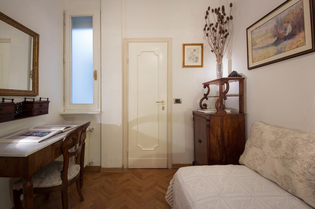 Ponte Vecchio Terrace Apartman Firenze Szoba fotó